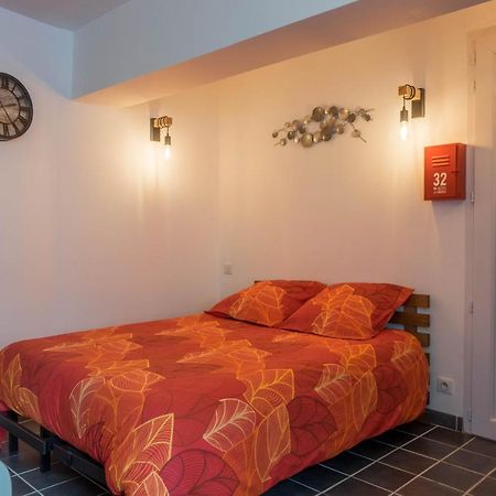 Studio Le Ligerien Saint-Denis-de lʼHôtel Buitenkant foto
